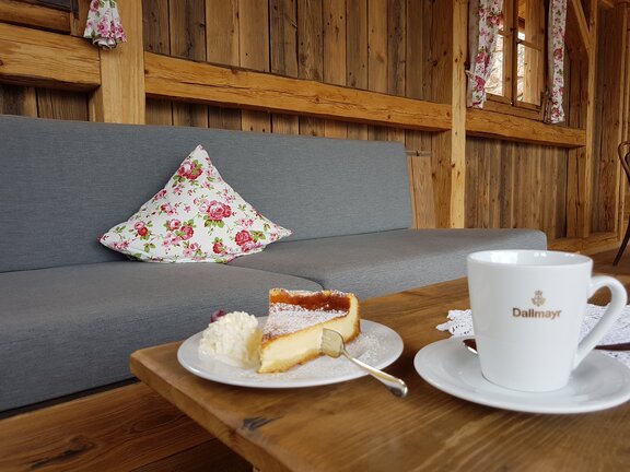 kaffeetasse-almlounge.jpg